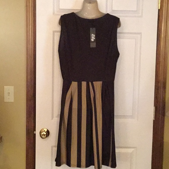 Lily by Firmiana Dress NWT - Picture 3 of 8